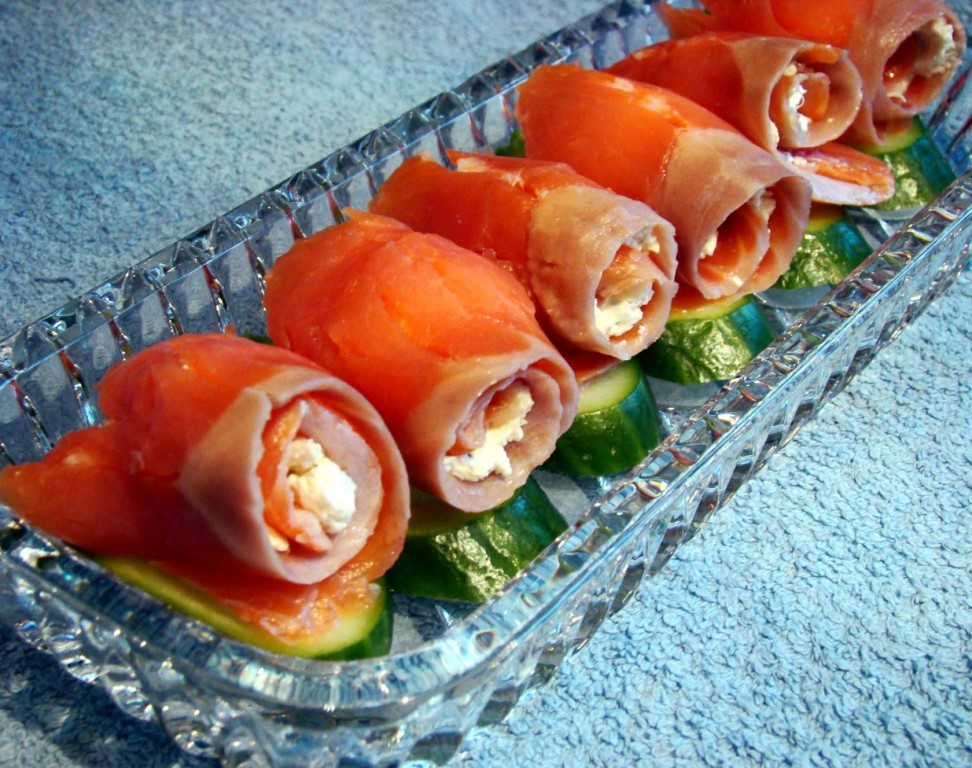 Закуска с красной рыбой с фото Закуска с красной рыбой с фото